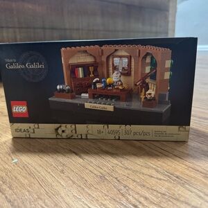 LEGO Tribute to Galileo Galilei Set